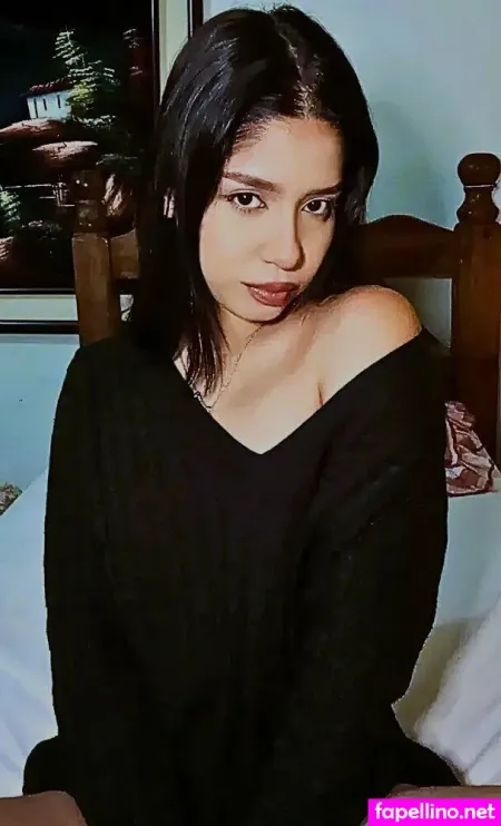 Mileiafox Main Profile Photo