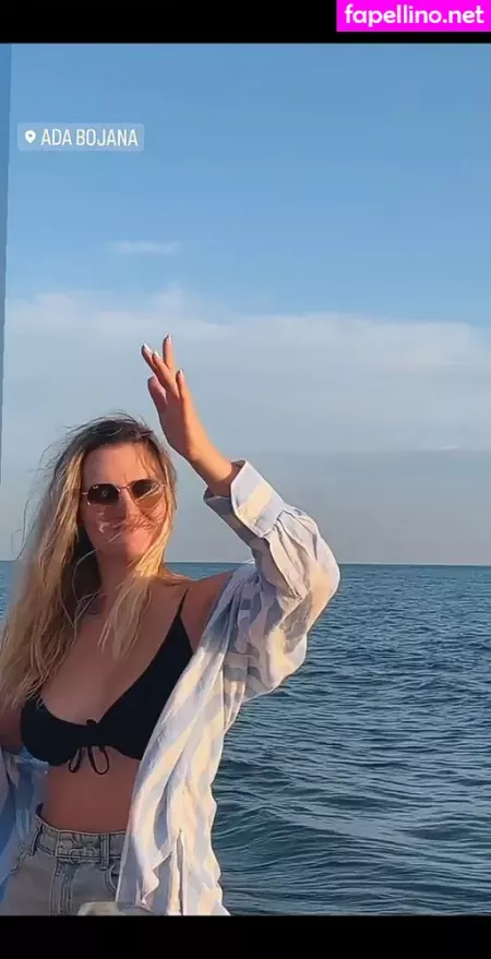 Milena And Lola OnlyFans Thumbnail #y0YOZOQEep