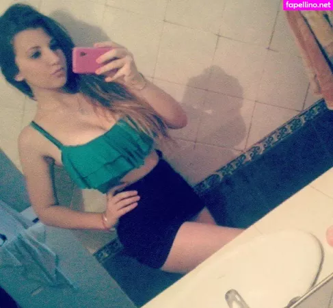 Milena Asquini OnlyFans Thumbnail #zbL9RBDeUc