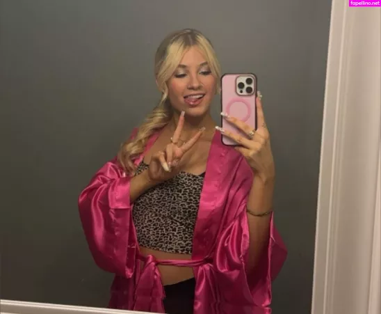 Milena Foradaca OnlyFans Thumbnail #F4CgSi7pue