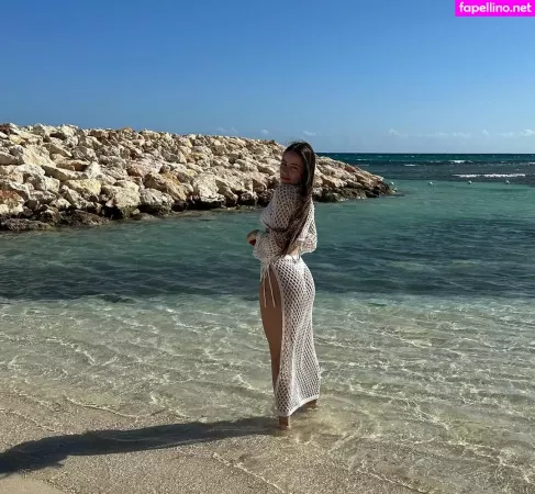 Milena M OnlyFans Thumbnail #EYl7uUXkfn