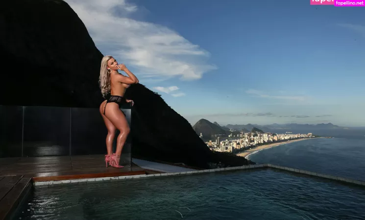 Milena Rosalen OnlyFans Thumbnail #DCtHZ5NbK1