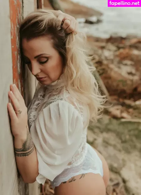 Milena Santos OnlyFans Thumbnail #XiBV5sUCDj