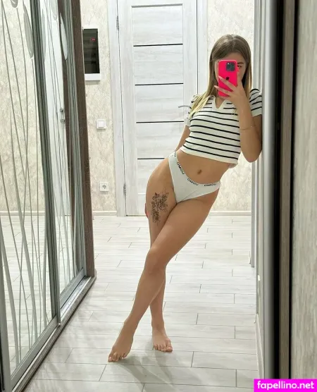 Milena Shine OnlyFans Thumbnail #48DPkTsTY0