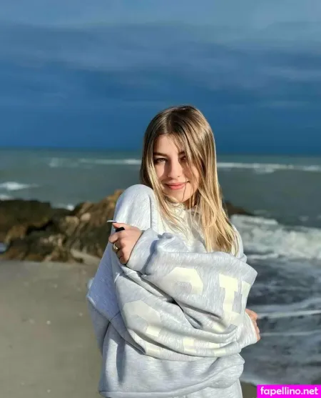 Milena Shine OnlyFans Thumbnail #Fl18MZgAk5