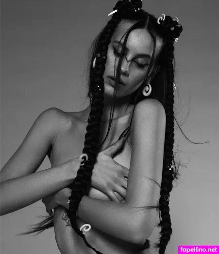 Milena Smit Main Profile Photo