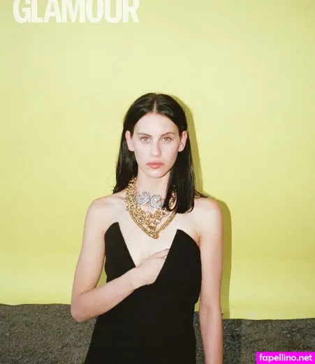 Milena Smit OnlyFans Thumbnail #V13ZBnwMnN