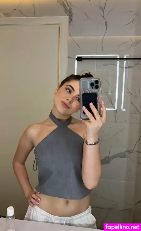 Milenar Belluci OnlyFans Thumbnail #VFMMQQhbYq