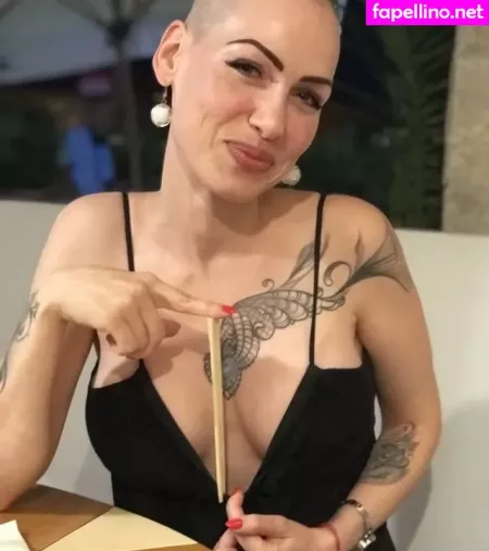 Milenkanikol OnlyFans Thumbnail #xqIQYuba0B