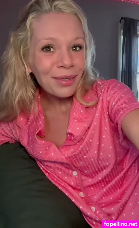 Miley OnlyFans Thumbnail #btJPE9bEDA