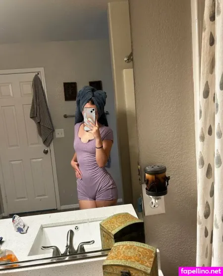 Mileycollege OnlyFans Thumbnail #TNh9vge6H1