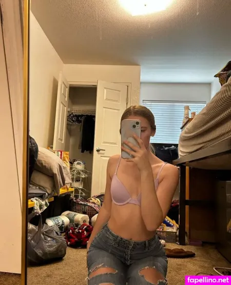 Mileycollege OnlyFans Thumbnail #YUSK8QXEf4