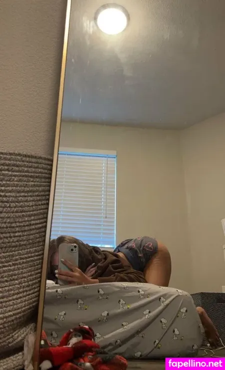 Mileyeilish 1 OnlyFans Thumbnail #9qYhffOeko