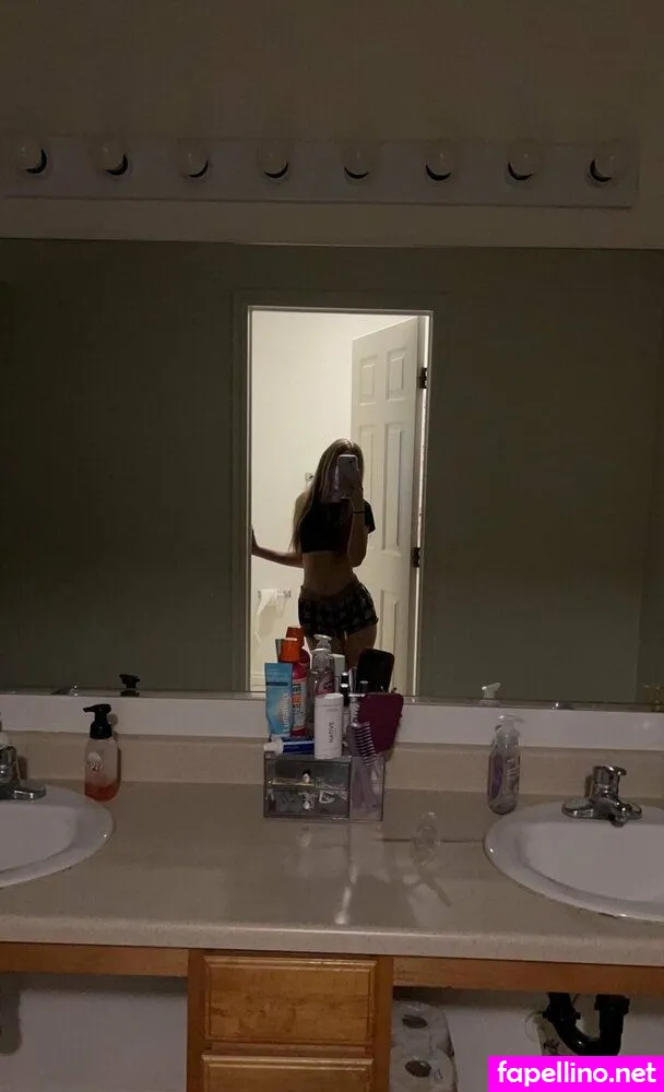 billieeilish, mileyeilish Nude Leaked OnlyFans Photo #R1V3e1NM5H