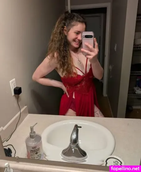 Mileygracefree OnlyFans Thumbnail #RUOmrZ3Z2O