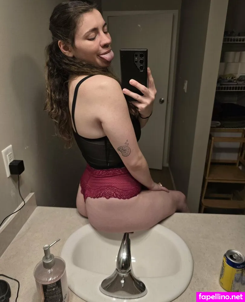 mileygracefree, mileyymacc Nude Leaked OnlyFans Photo #neOXS2l48W