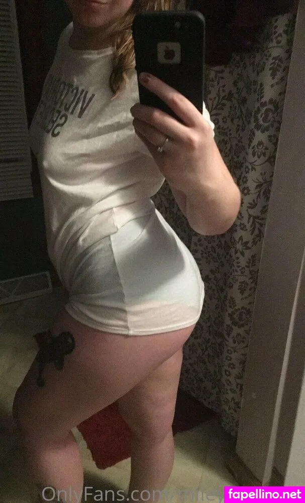 mileyhollaback, mileymathers Nude Leaked OnlyFans Photo #u8bdffycfV
