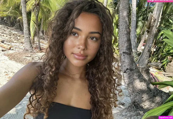 Mileyreyes OnlyFans Thumbnail #CaKUsJ4uBl