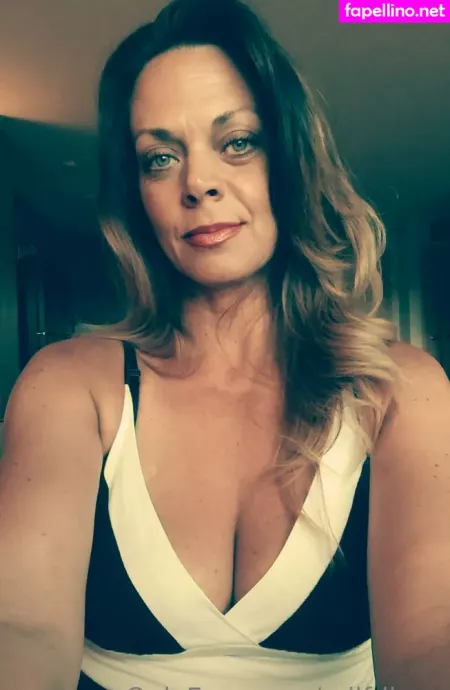 Milfdiane OnlyFans Thumbnail #WAByGkmTys