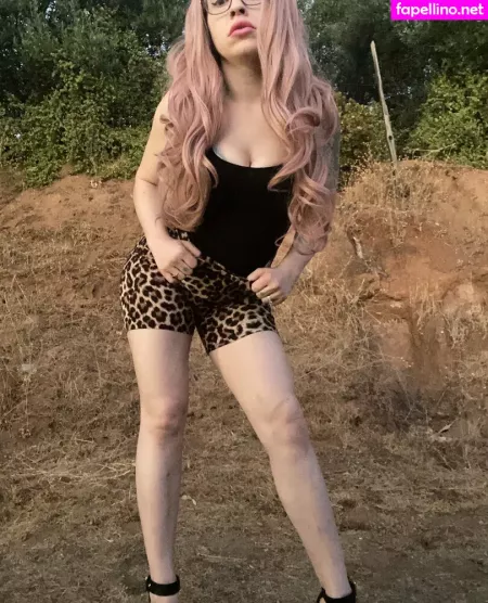 Milfryleerae OnlyFans Thumbnail #Pkg0lEaKHv