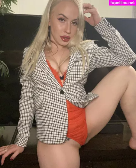 Milfryleerae OnlyFans Thumbnail #SGZvXibdhr