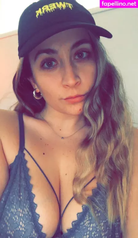 Milfweeed Haley OnlyFans Thumbnail #uBkTIUVmlE