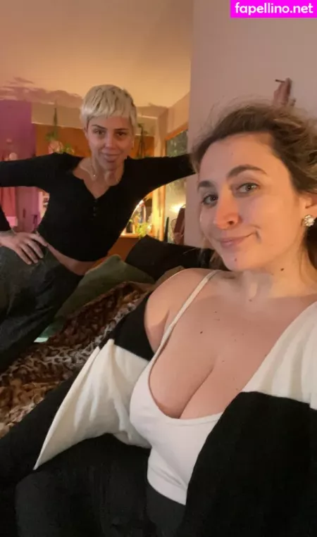 Milfweeed OnlyFans Thumbnail #OkcVTHDhui