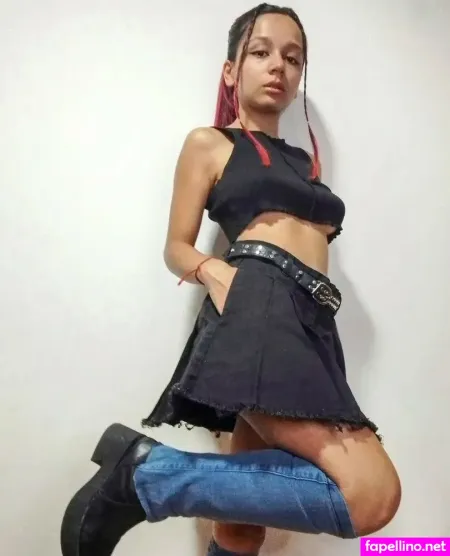 Mili Vera7 OnlyFans Thumbnail #77hRomLunH