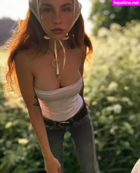 Milk Baddie OnlyFans Thumbnail #q21RlRRMtJ