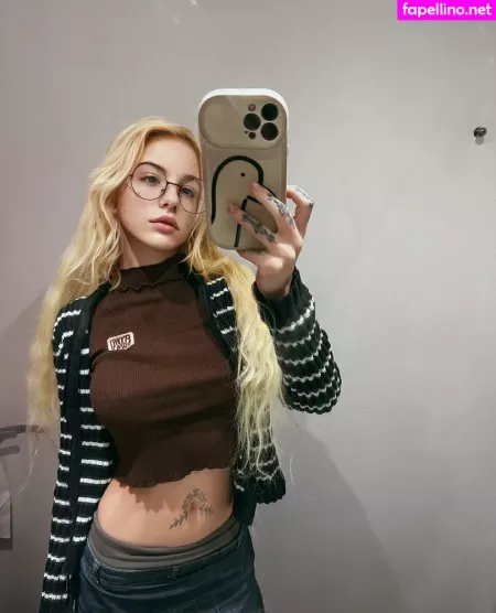 Milk Baddie OnlyFans Thumbnail #tikZhCSlO7