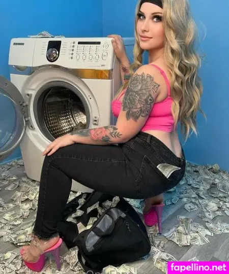 Milk Lady OnlyFans Thumbnail #f8eJ0o9AIn