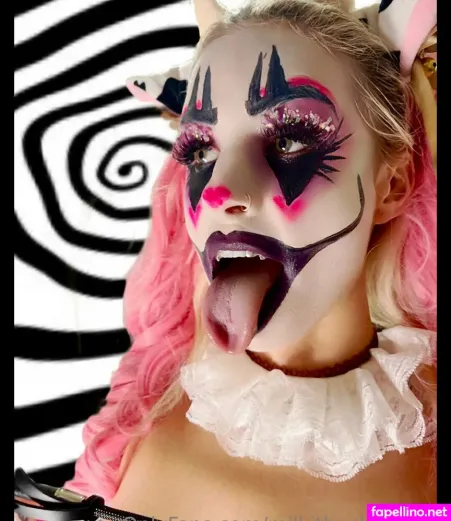 Milkitheclownfree OnlyFans Thumbnail #1MeIuS3eiC