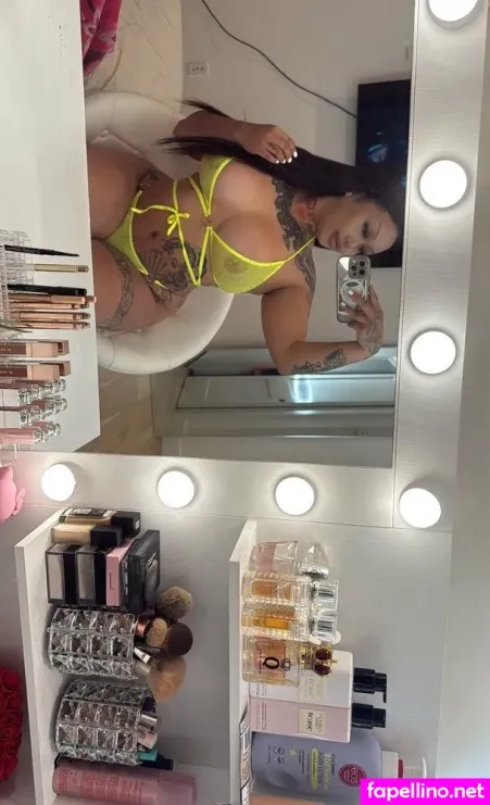 Milkmarie100 OnlyFans Thumbnail #E7omAKPUpT