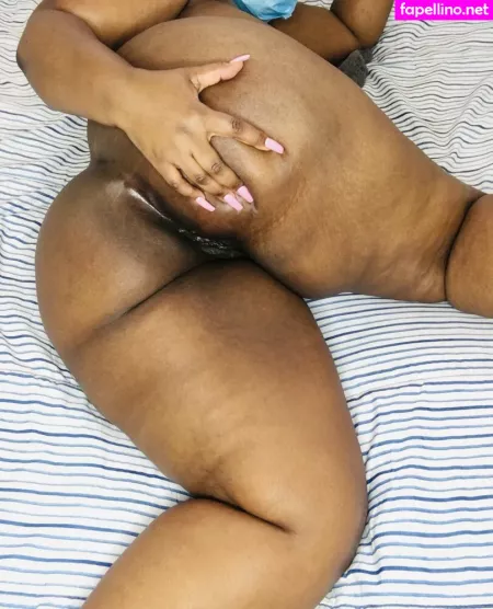 Milkshake Samme OnlyFans Thumbnail #kD6b2OYFPm