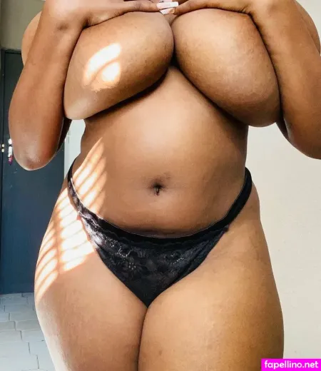 Milkshakethirst OnlyFans Thumbnail #M7ER9pjUry
