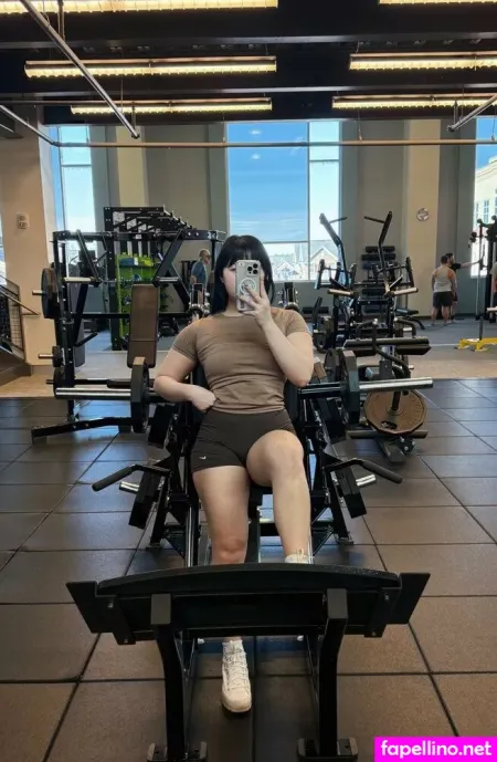 Milktealifts OnlyFans Thumbnail #gGxtrZ5ASN
