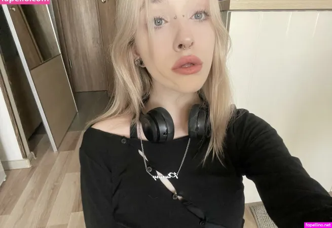 Milky Coffee OnlyFans Thumbnail #30VqW2Z4x4