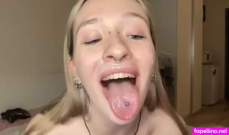 Milky Coffee OnlyFans Thumbnail #KIM3oJy4Nv
