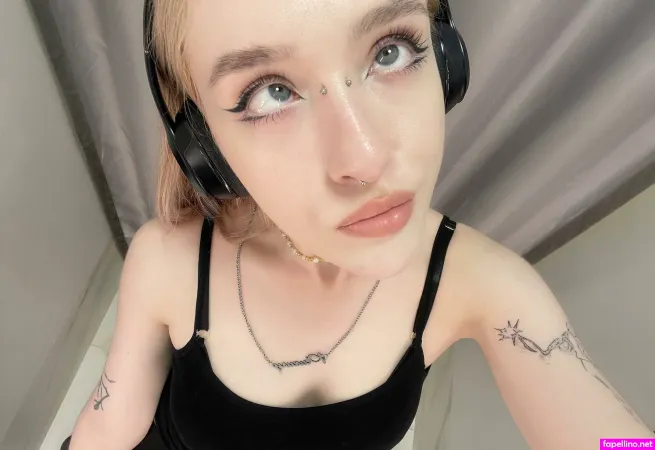 Milky Coffee OnlyFans Thumbnail #zkKz0or1PI