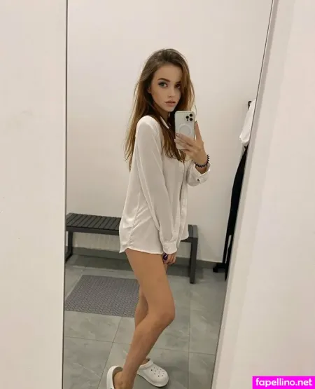Milky Mia69 OnlyFans Thumbnail #CwXpVwjlsJ