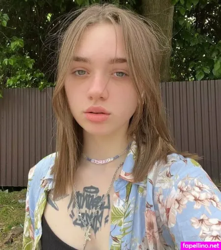 Milky Mia69 OnlyFans Thumbnail #RhBWCZi938