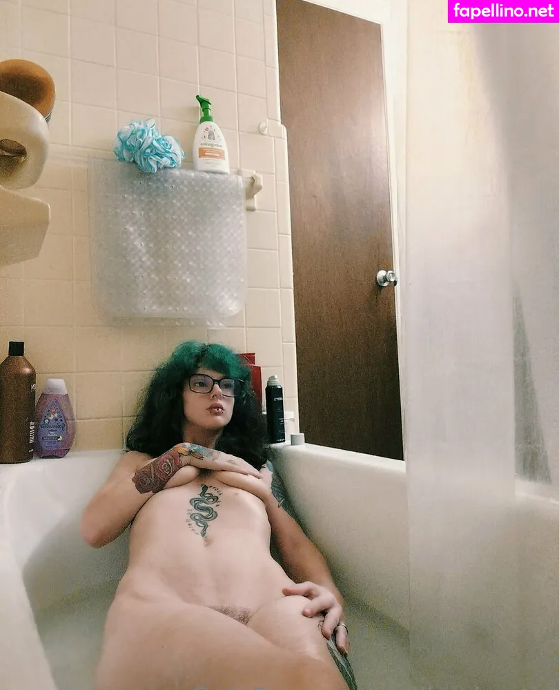 milkyghostie, rauwoulfia Nude Leaked OnlyFans Photo #0HcddjClgV