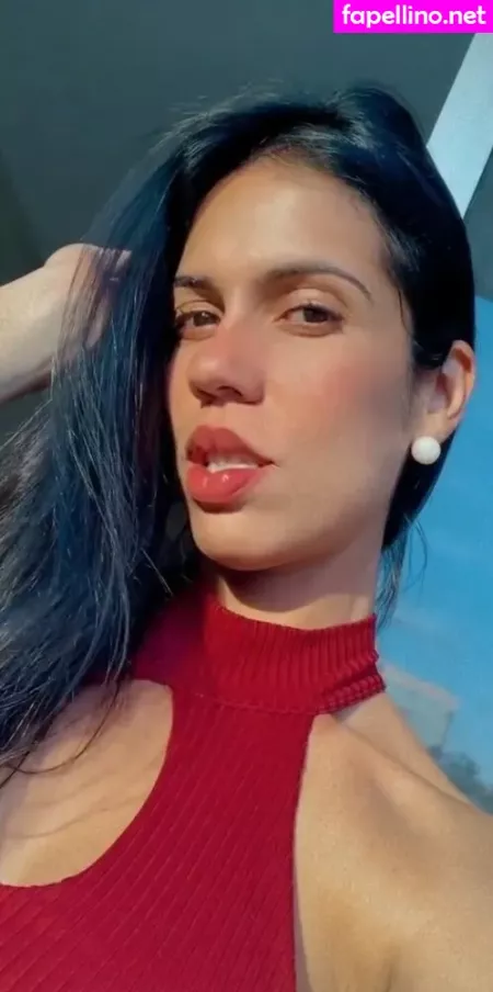 Milla Caldas OnlyFans Thumbnail #QnuJ2HZSOG