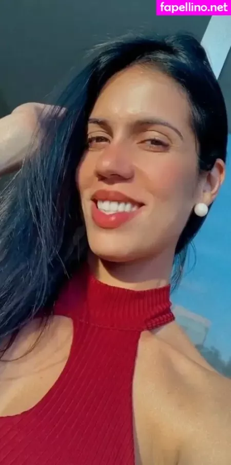 Milla Caldas OnlyFans Thumbnail #nmgOgyroJp