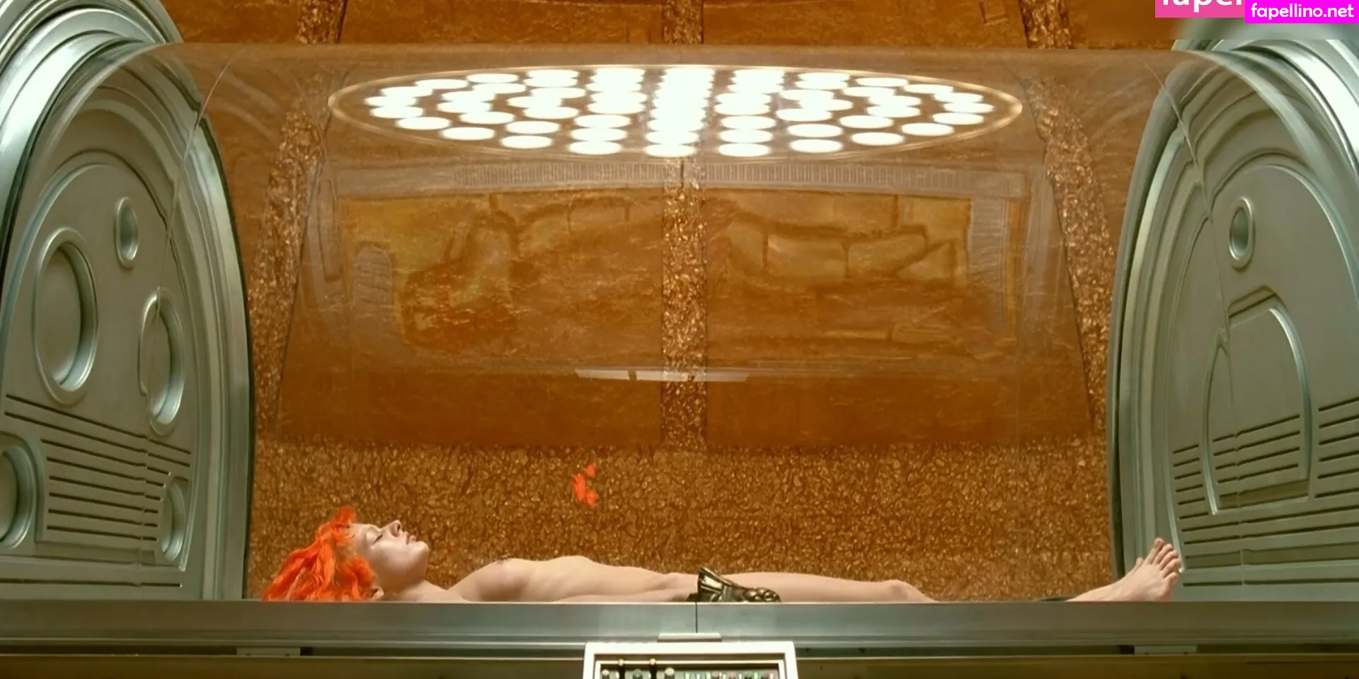 MillaJovovich Nude Leaked OnlyFans Photo #97nBreMPWK