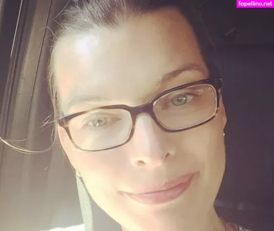 Milla Jovovich OnlyFans Thumbnail #BWA2mNZISv