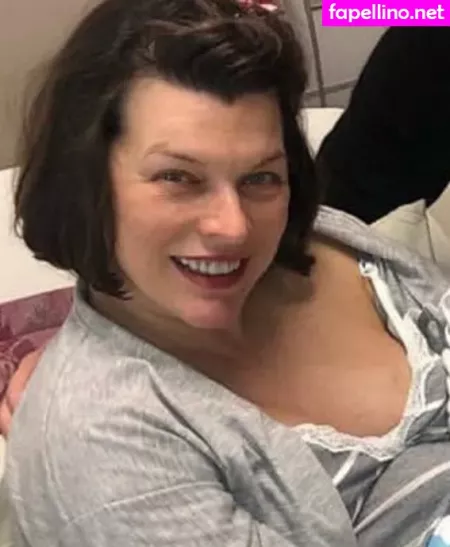 Milla Jovovich OnlyFans Thumbnail #D8pfaSnYkH