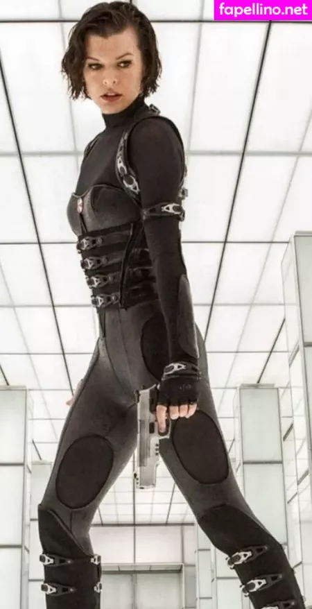 Milla Jovovich OnlyFans Thumbnail #ETTs4KyFXX