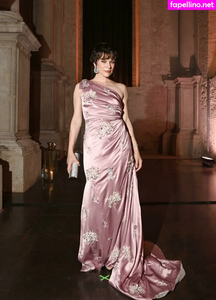 MillaJovovich Nude Leaked OnlyFans Photo #Hj86mH2LEg