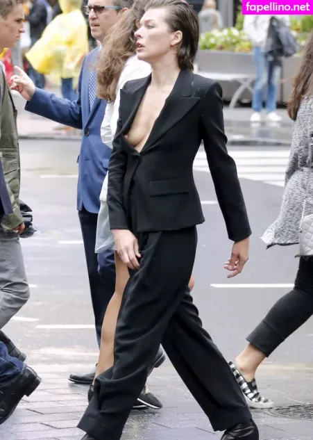 Milla Jovovich OnlyFans Thumbnail #Rkz84teGIO